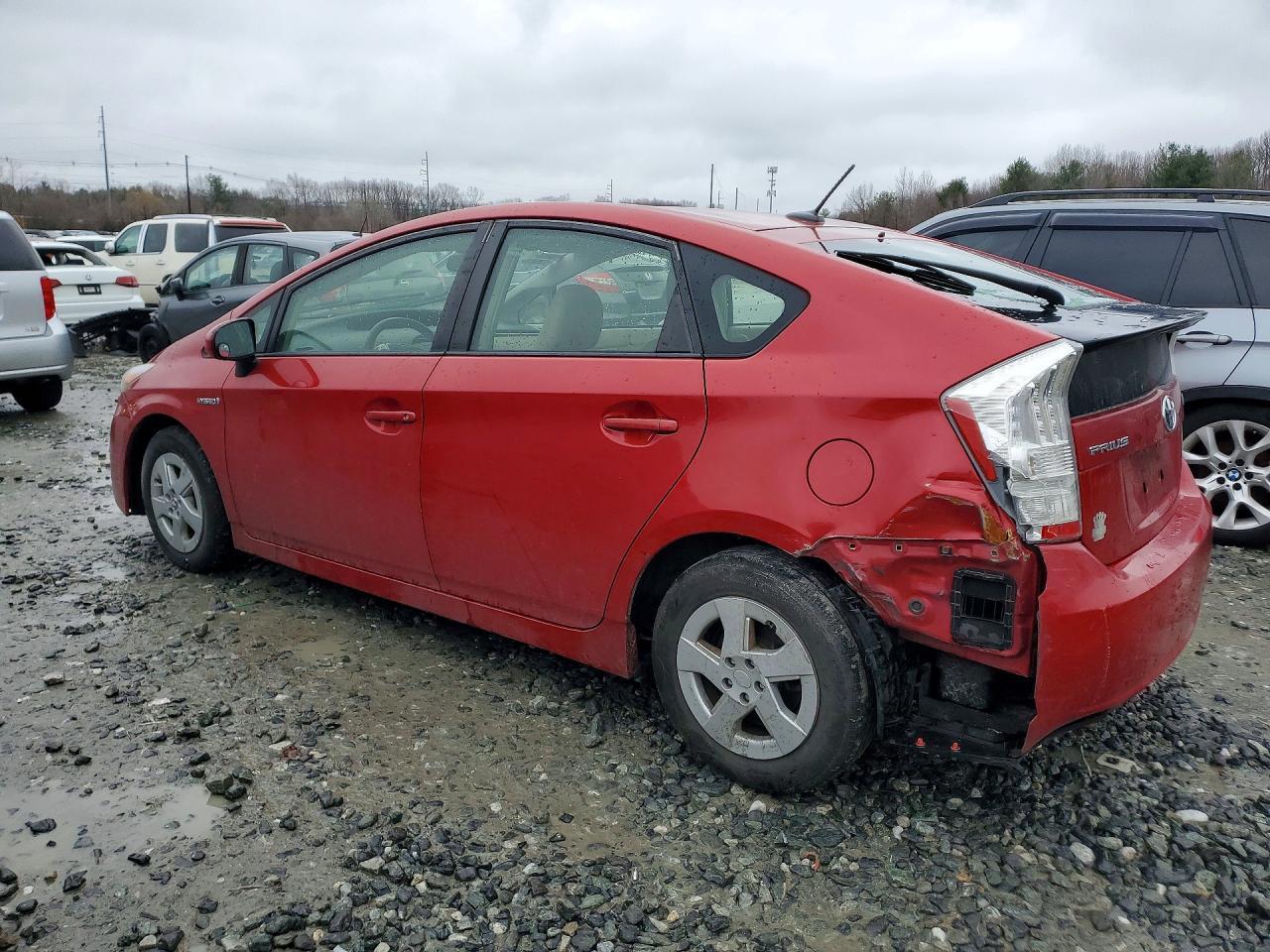 2013 Toyota Prius - Image 2