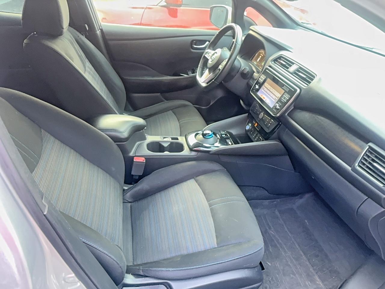 2018 Nissan Leaf Sv - Фото 5