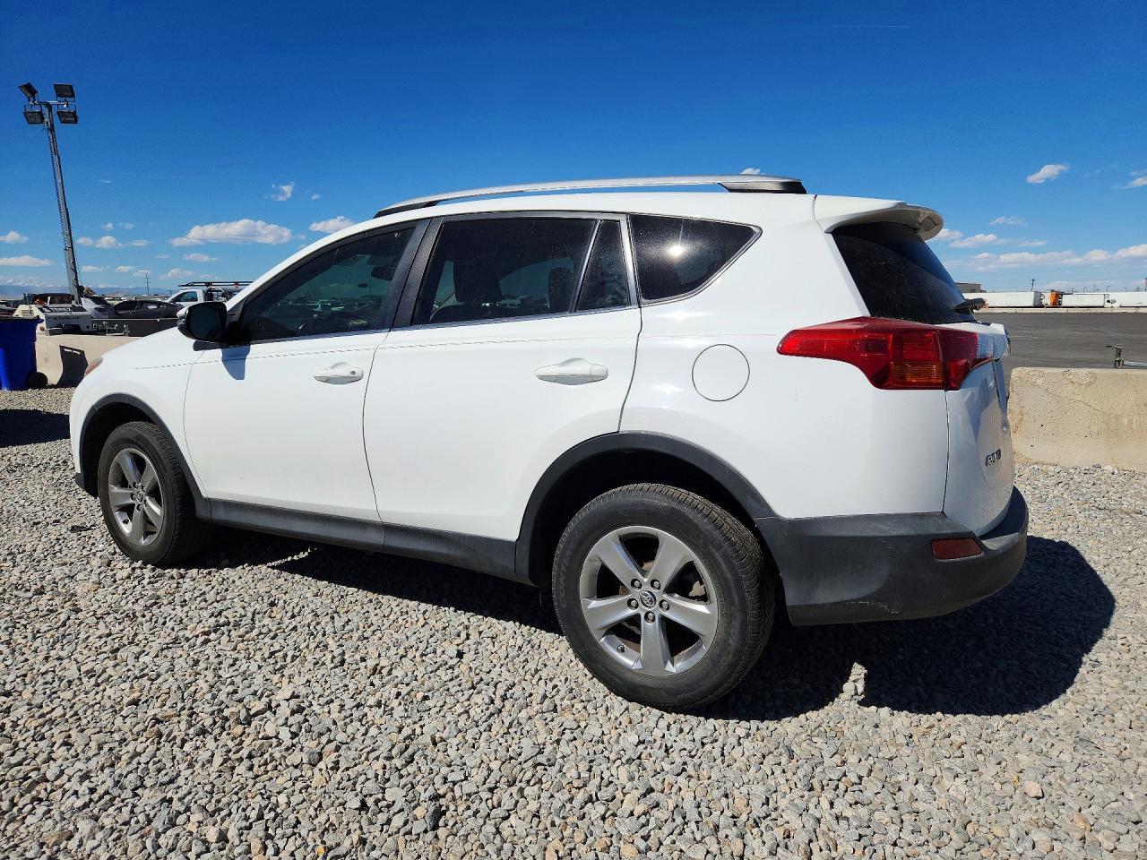 2015 Toyota Rav4 Xle - Фото 2