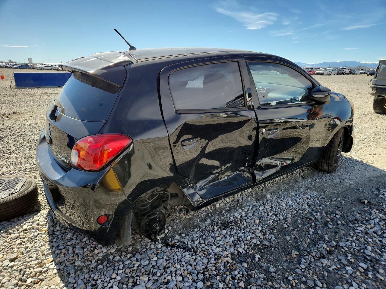 2015 Mitsubishi Mirage Es - Фото 3