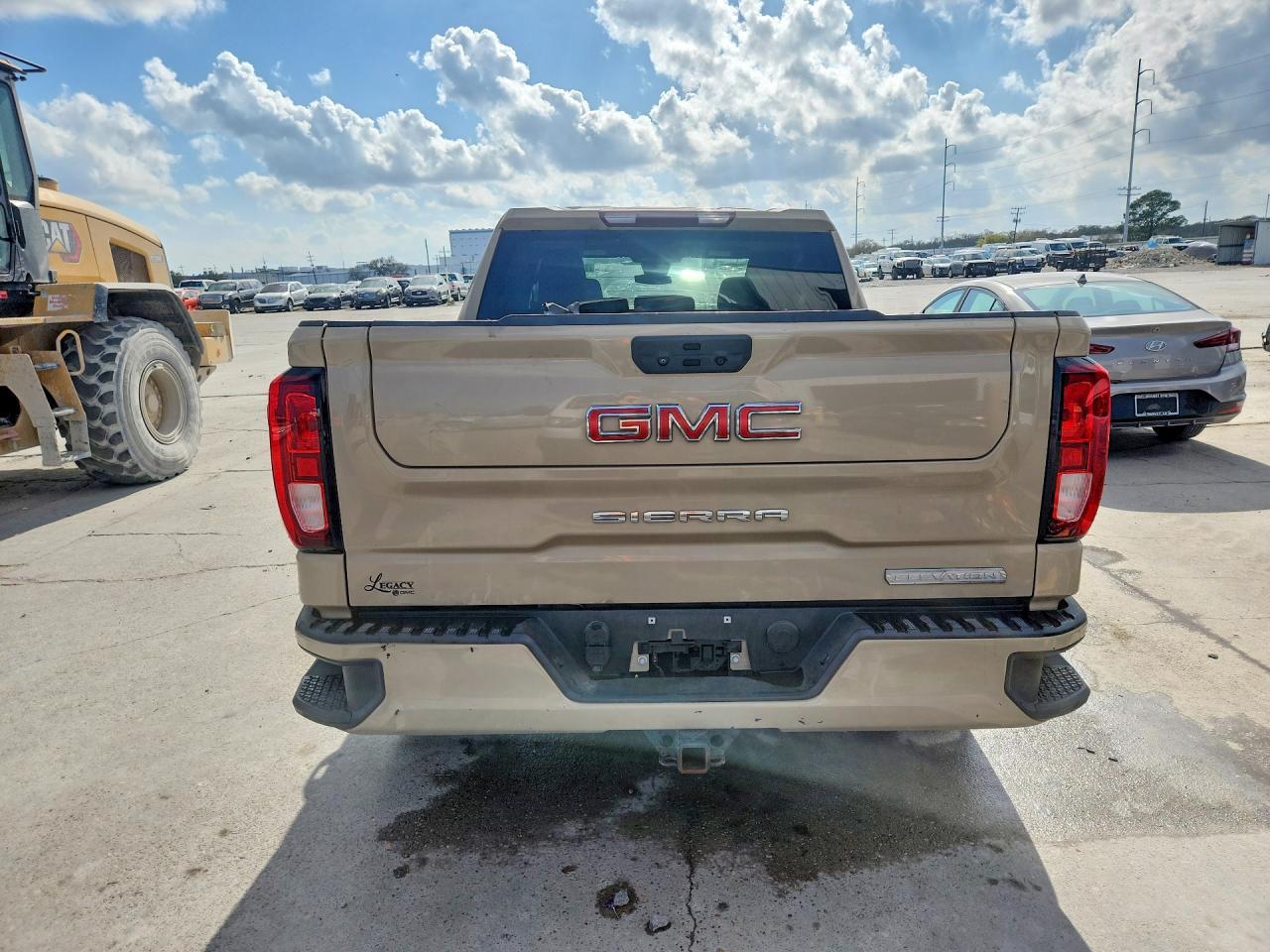 2023 GMC Sierra C1500 Elevation - Фото 6