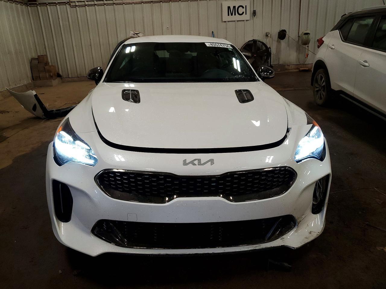 2022 Kia Stinger Gt-Line - Фото 5
