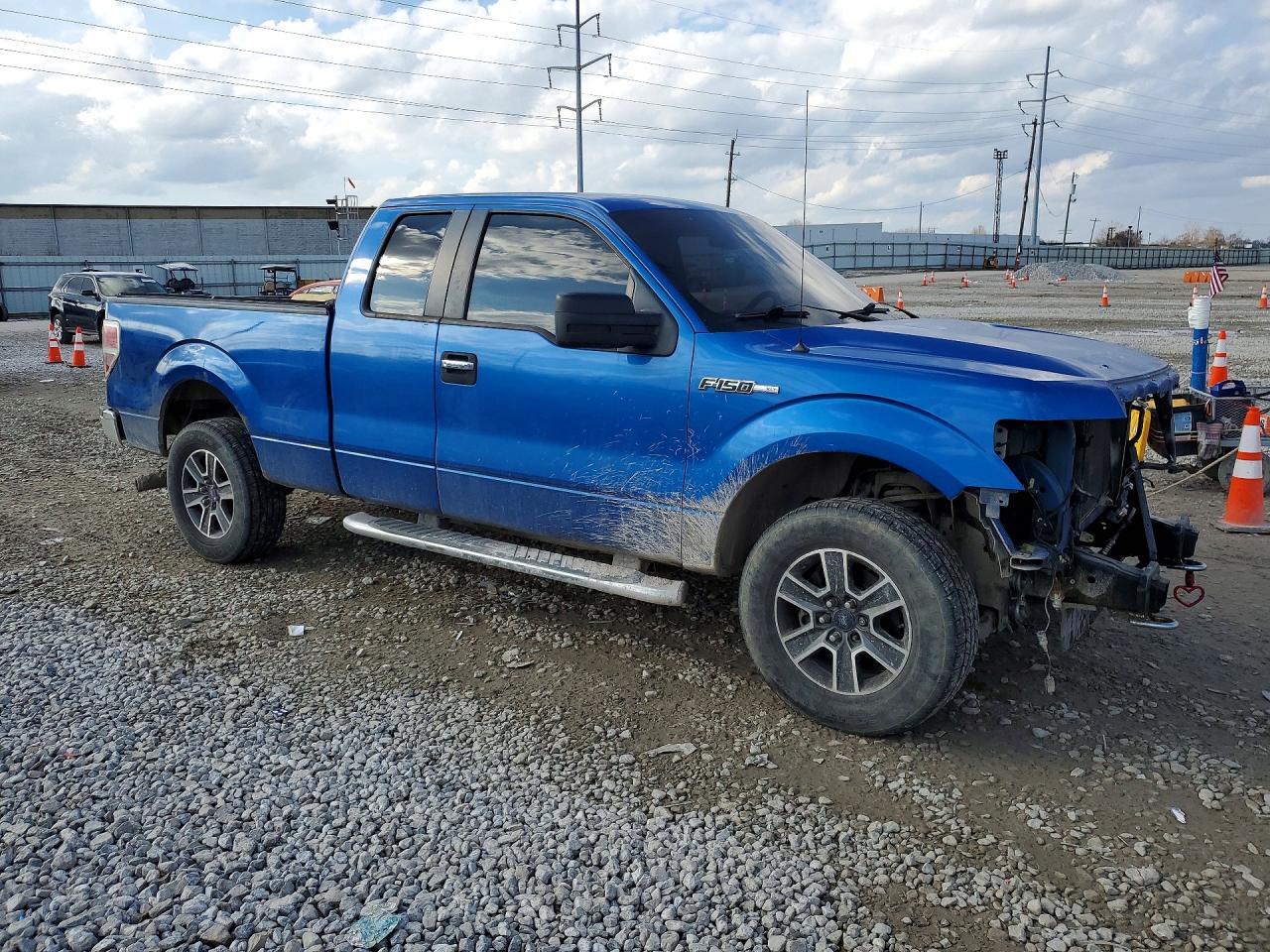 2010 Ford F150 Super Cab - Фото 4