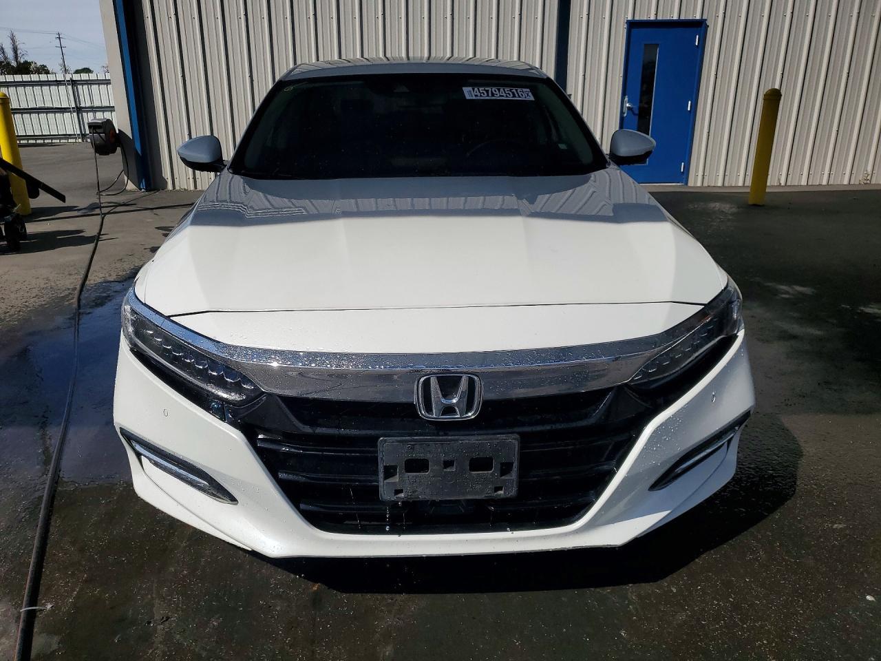 2020 Honda Accord Touring Hybrid - Фото 5