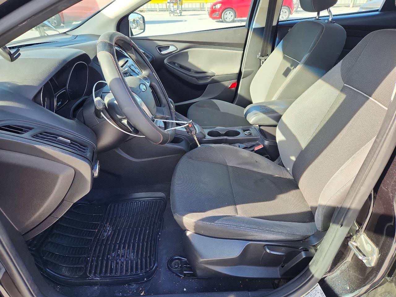 2012 Ford Focus Se - Фото 7