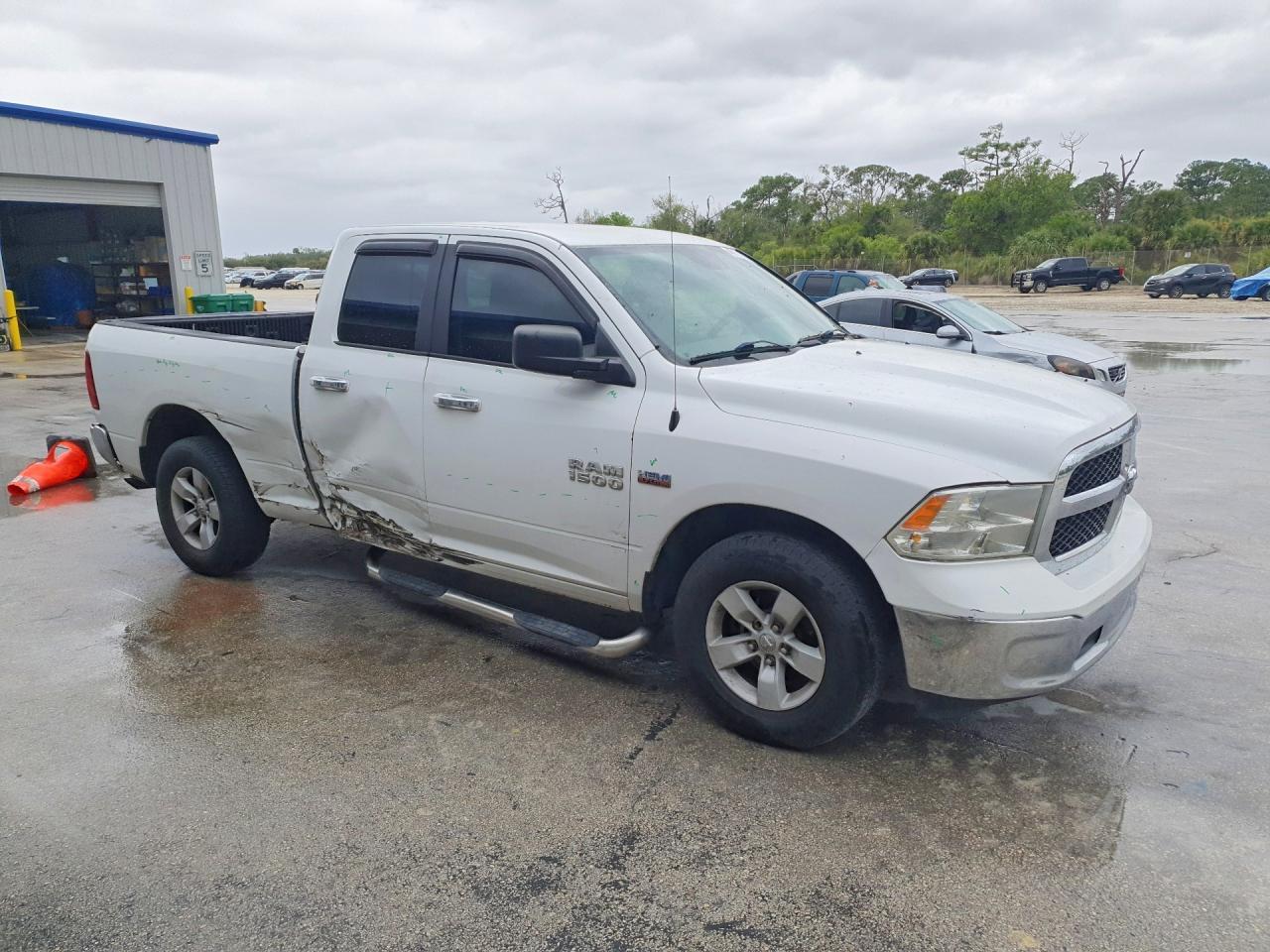2016 Ram 1500 Slt - Image 4