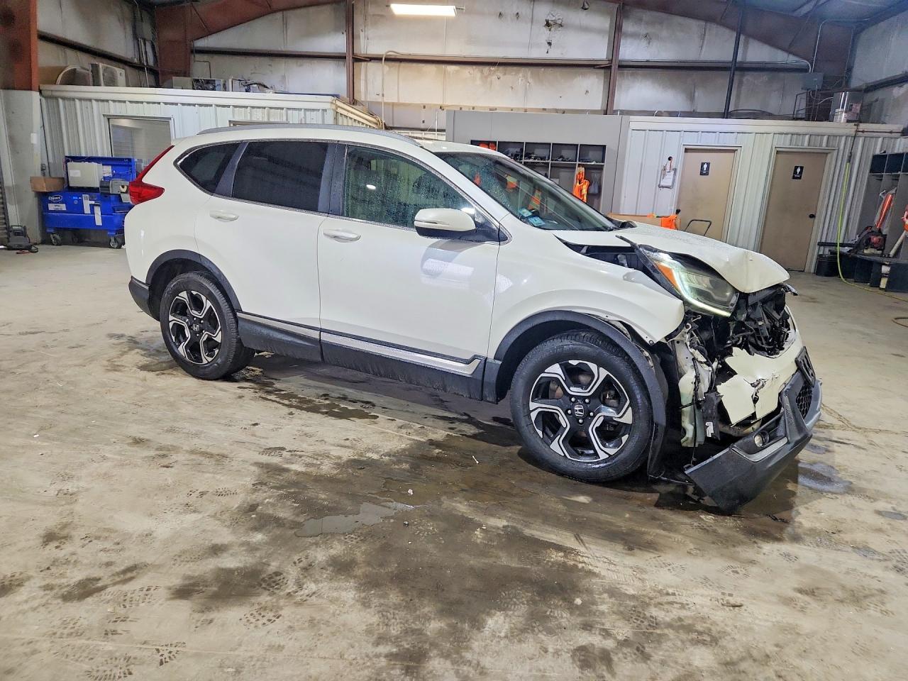 2017 Honda Cr-V Touring - Image 4