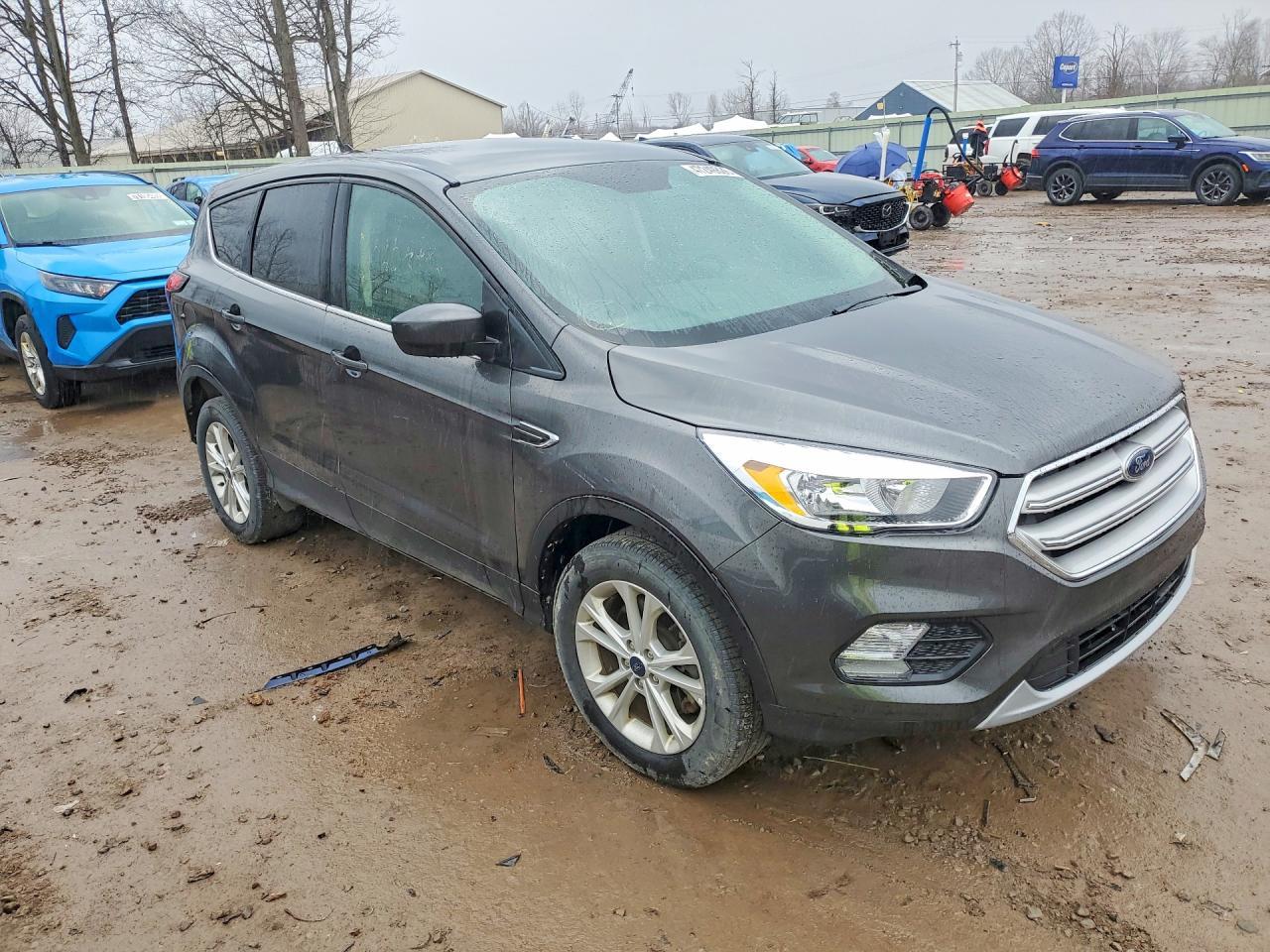 2019 Ford Escape Se - Фото 4