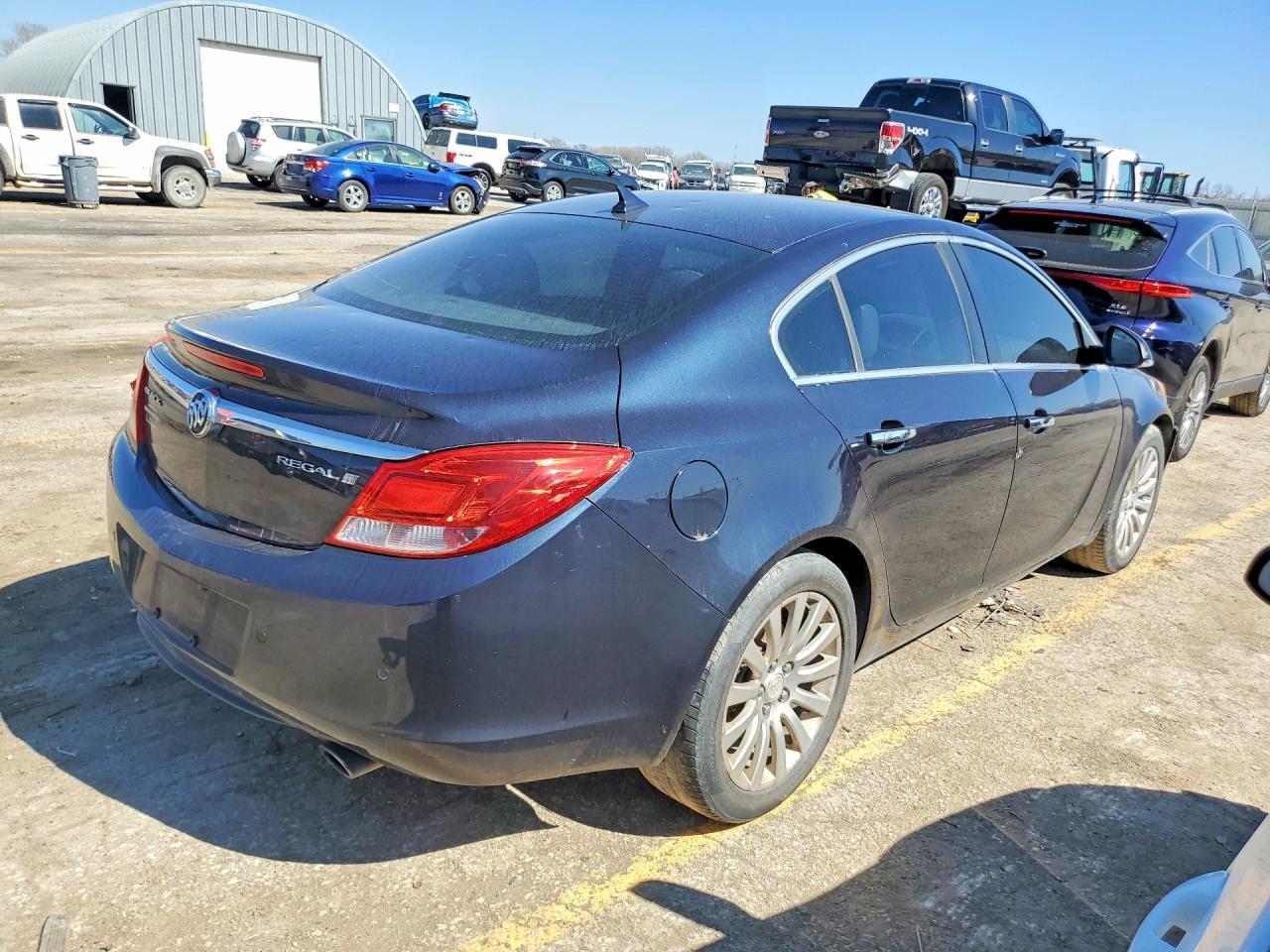 2013 Buick Regal Premium - Фото 3