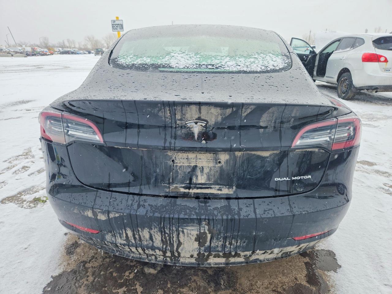 2022 Tesla Model 3 - Фото 6