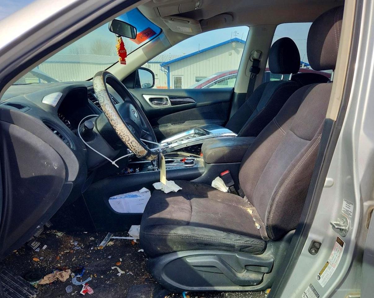 2014 Nissan Pathfinder S - Фото 7