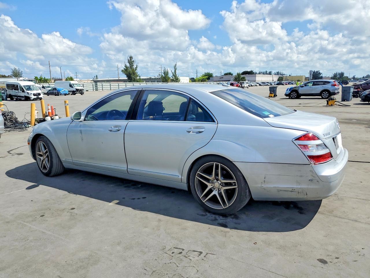 2007 Mercedes Benz S - Фото 2