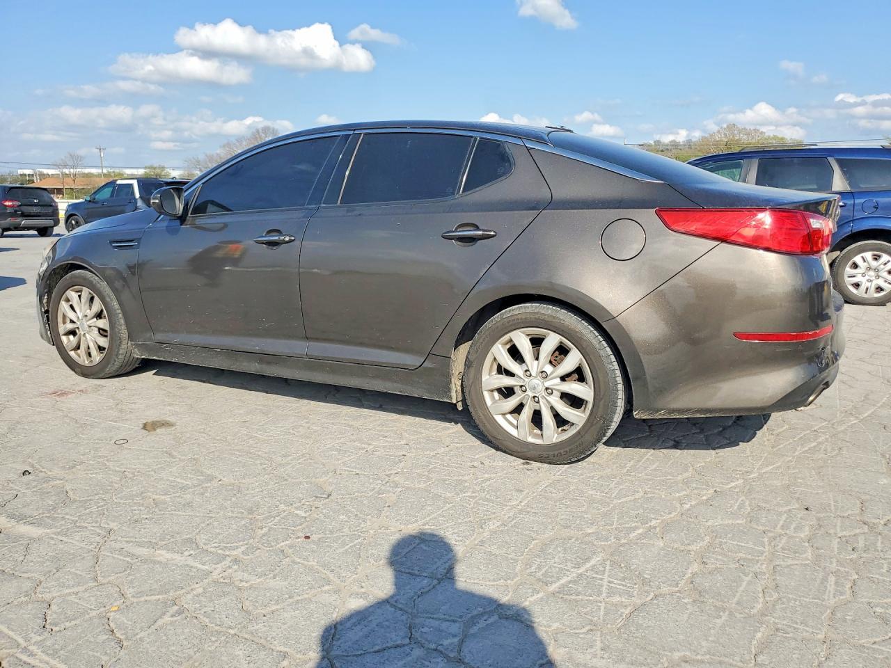 2014 Kia Optima Ex - Image 2