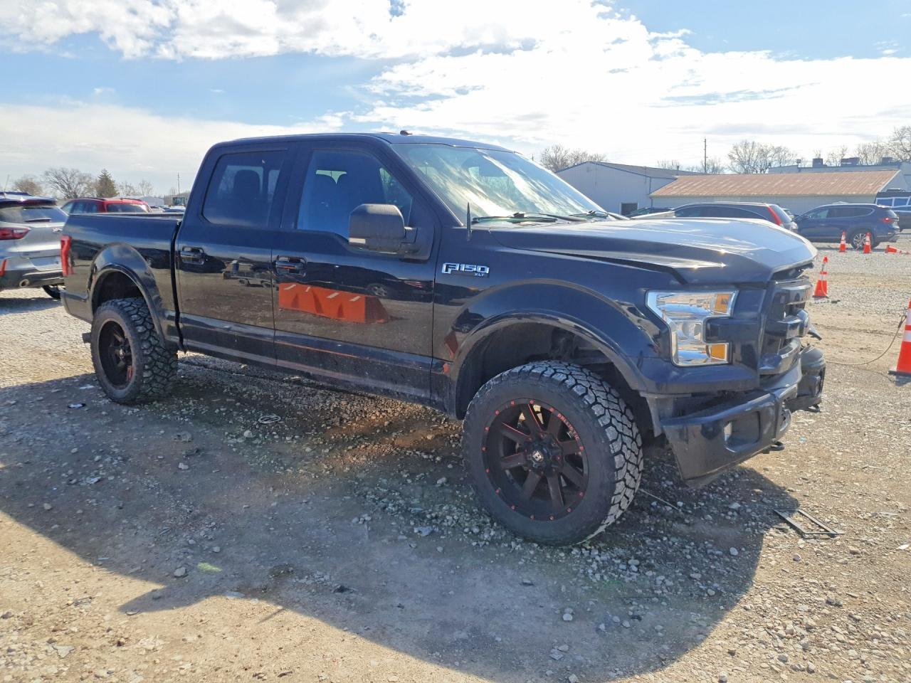 2017 Ford F150 Supercrew - Image 4