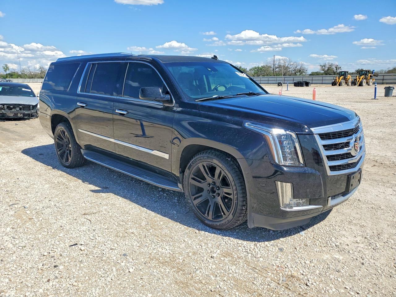 2015 Cadillac Escalade Esv Luxury - Image 4