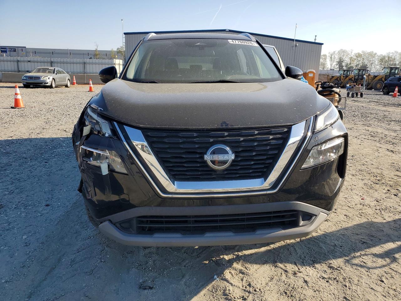 2022 Nissan Rogue Sv - Image 5
