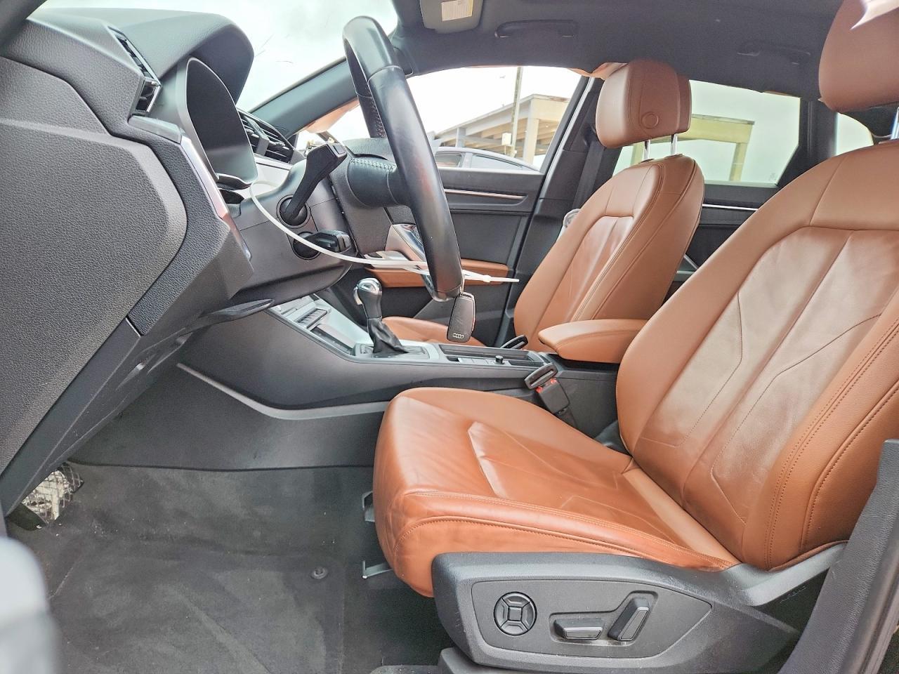 2020 Audi Q3 Premium Plus S-Line - Image 7