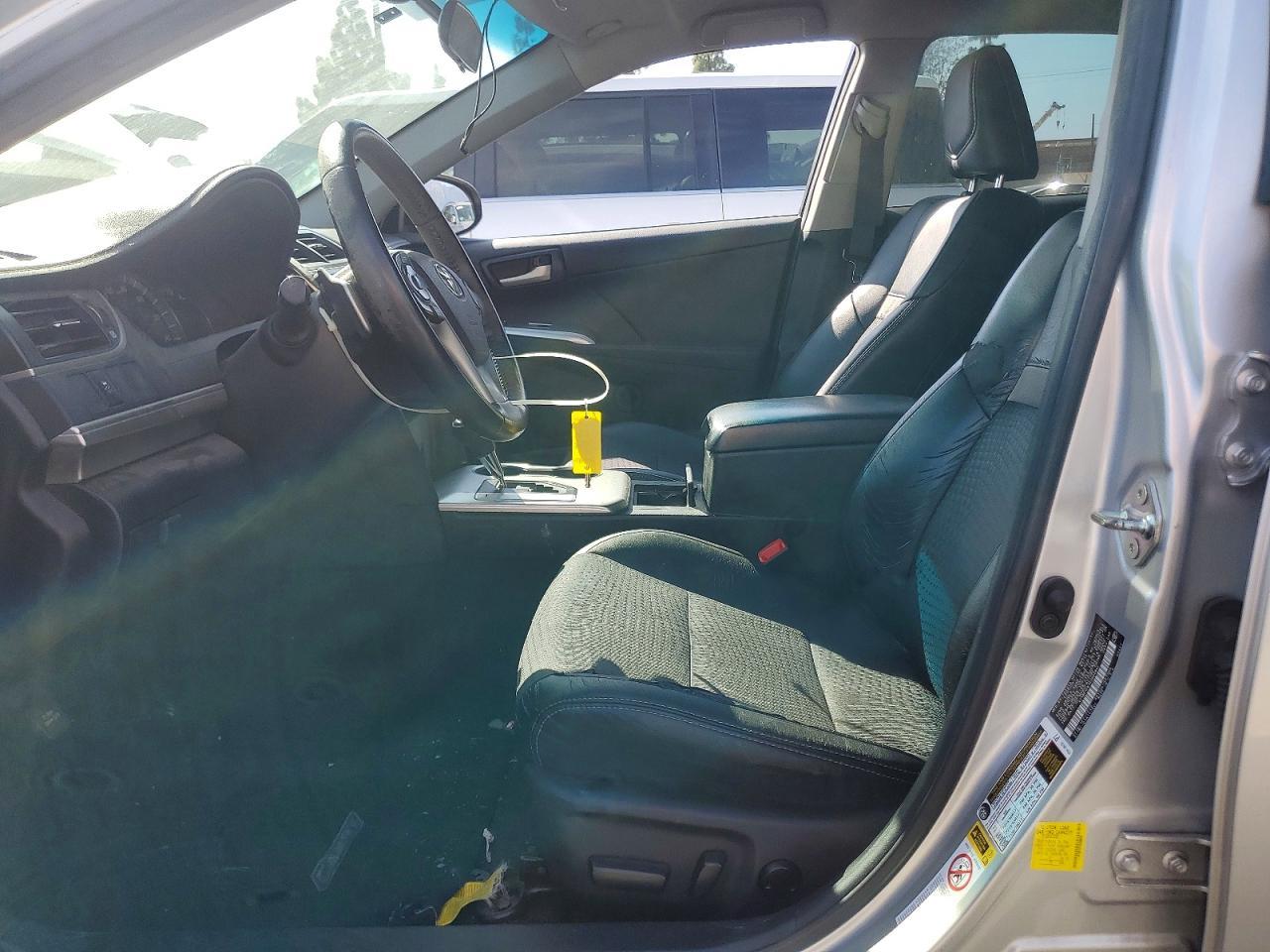 2014 Toyota Camry Se - Image 7