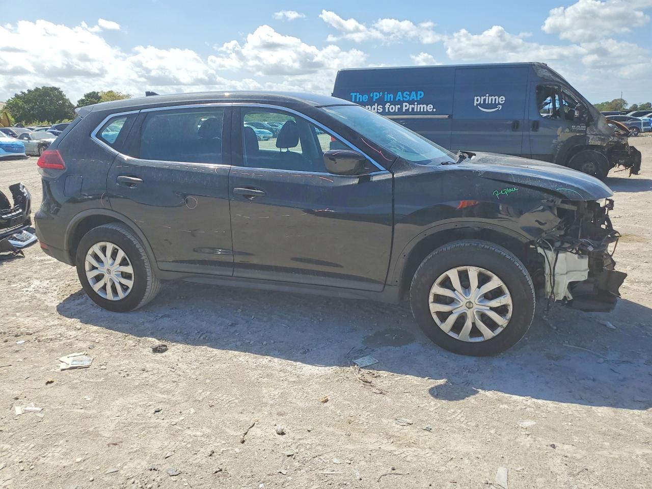 2018 Nissan Rogue S - Фото 4