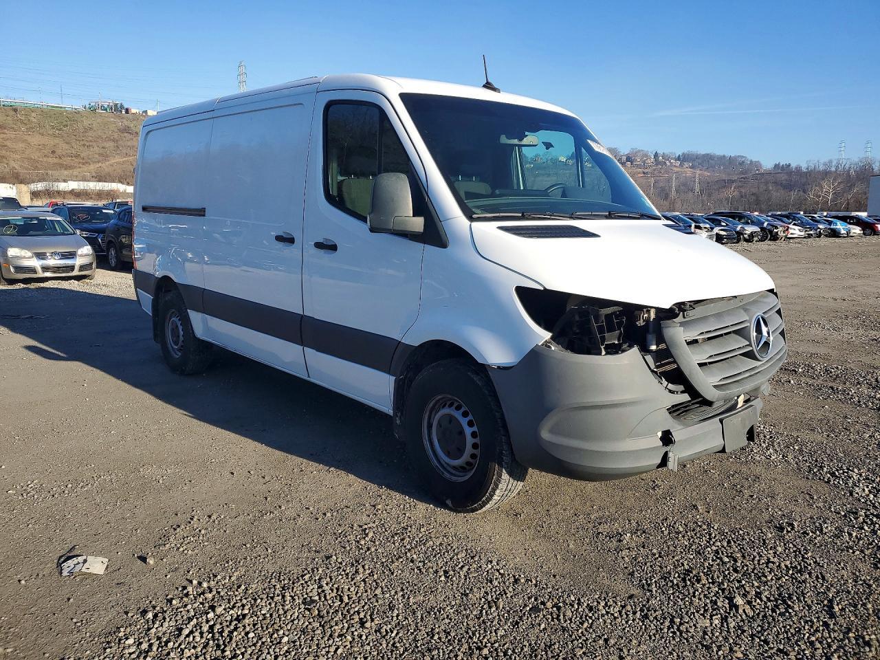 2021 Mercedes Benz Sprinter 1500 Delivery Van - Image 4