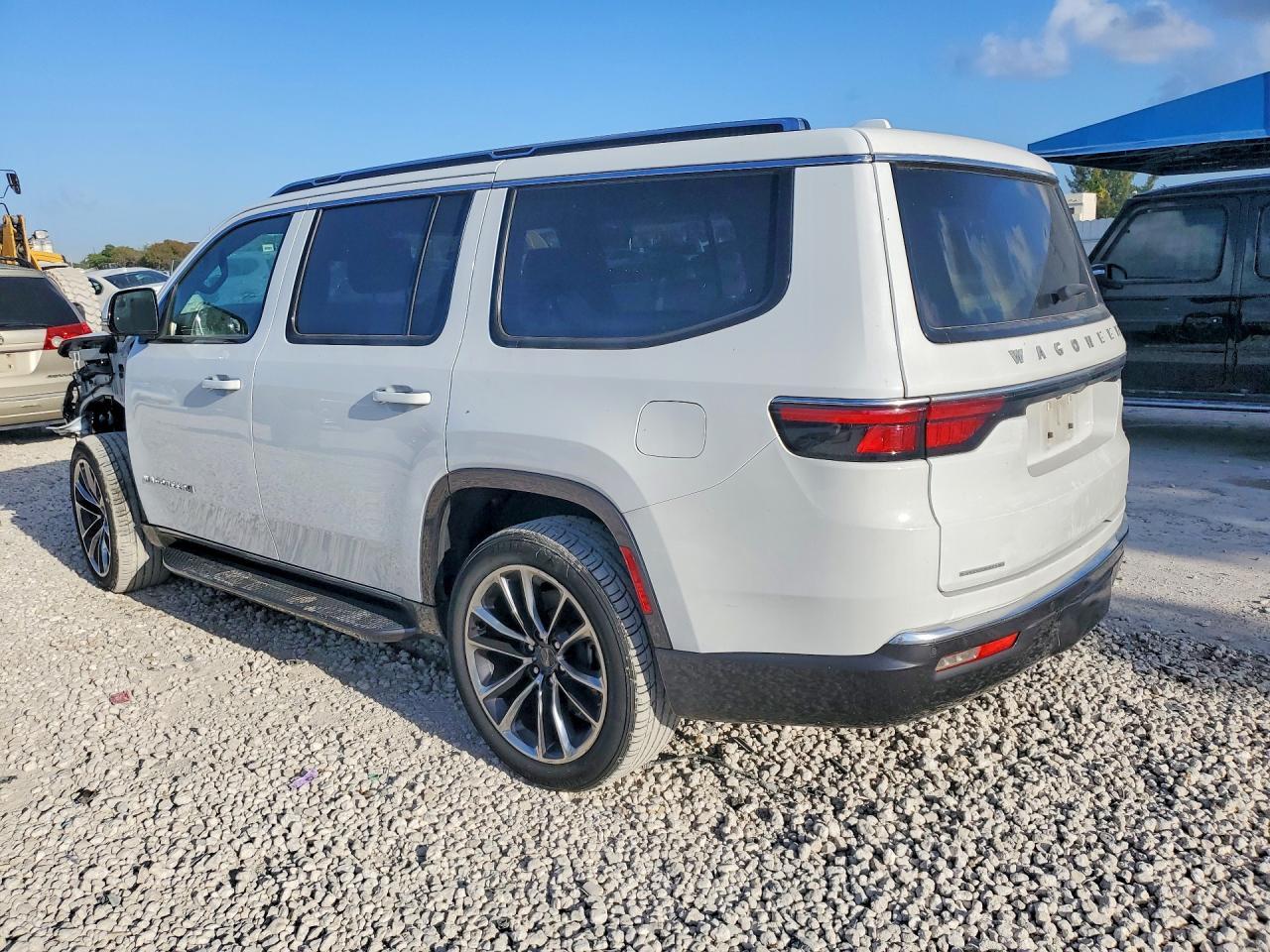 2022 Jeep Wagoneer Series Ii - Фото 2