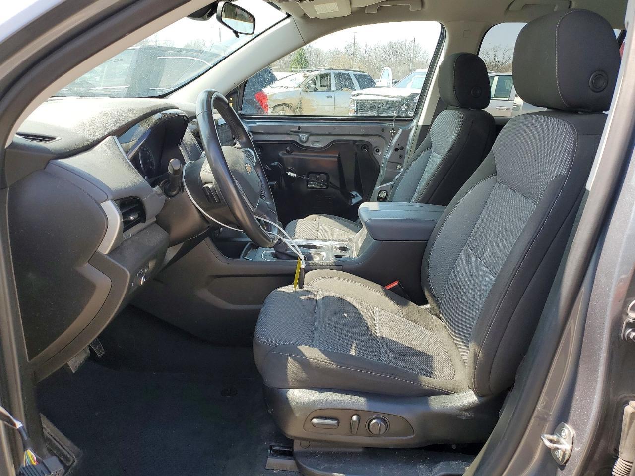2021 Chevrolet Traverse Lt - Фото 7