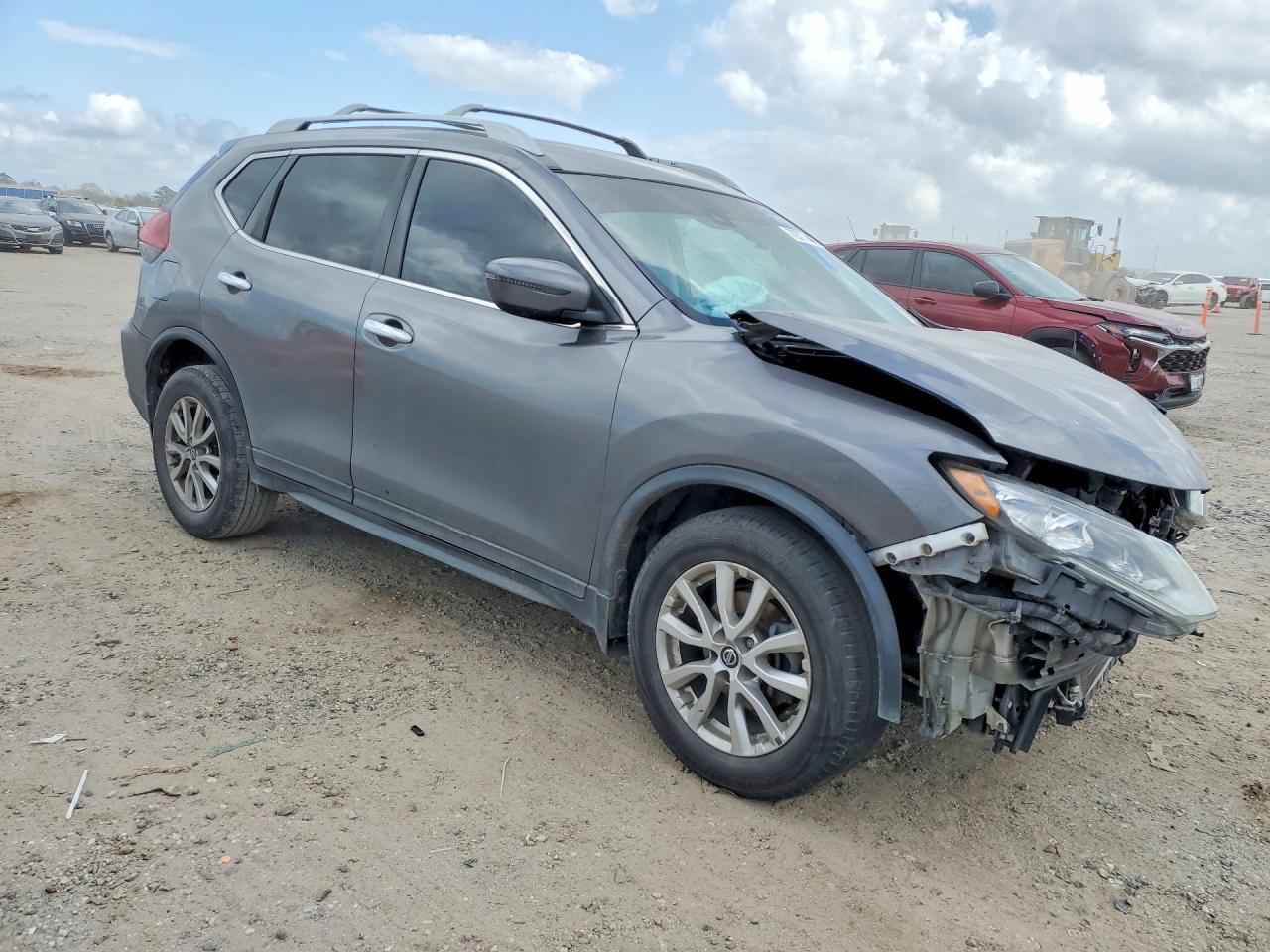 2019 Nissan Rogue - Фото 4