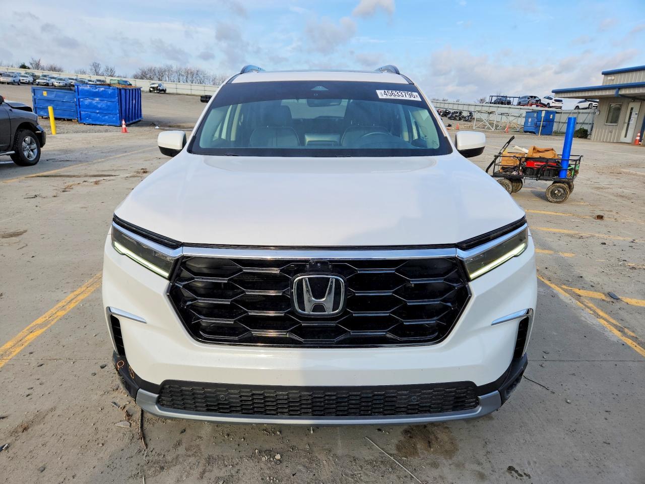 2023 Honda Pilot Elite - Image 5