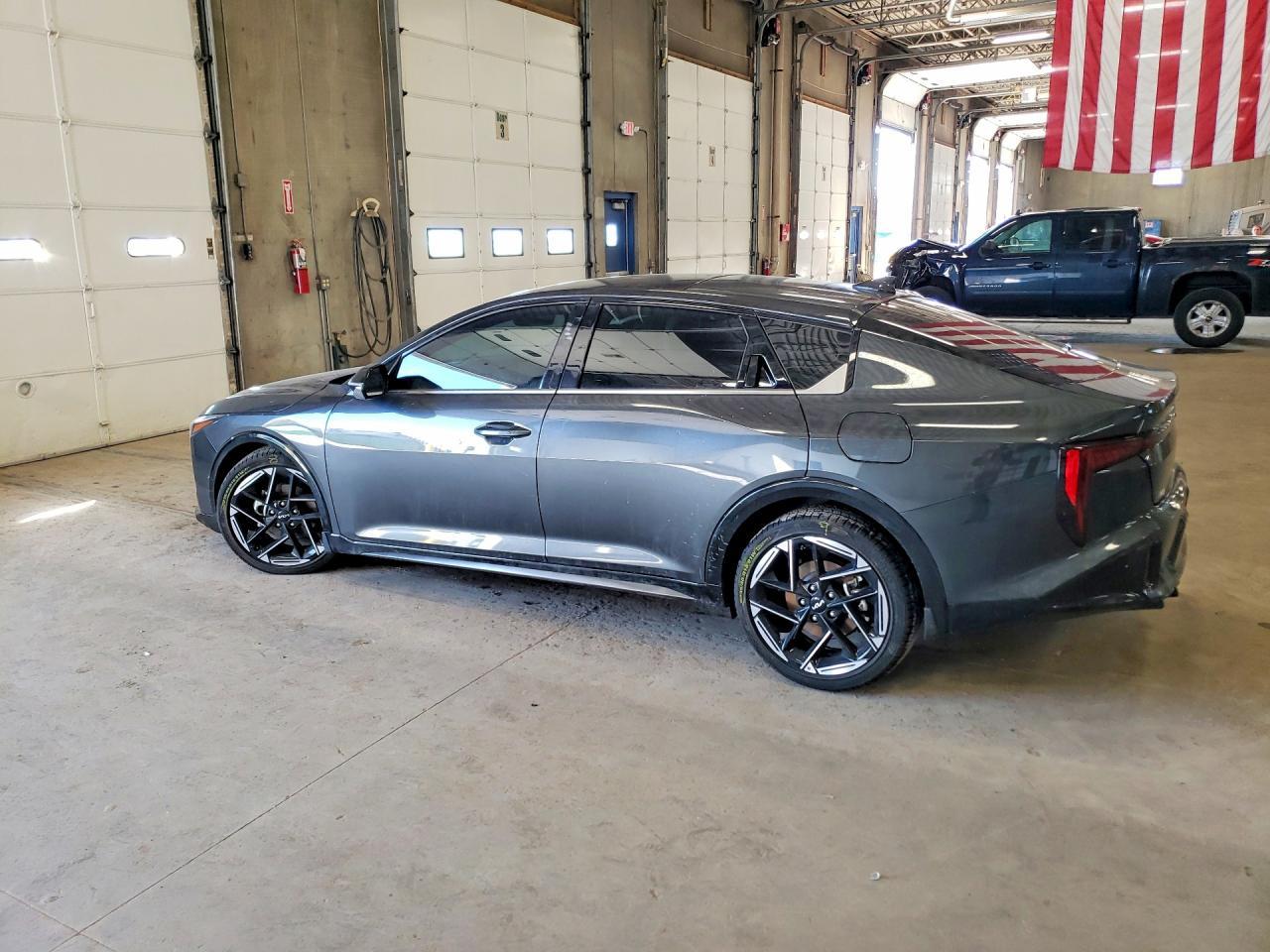 2025 Kia K4 Gt-Line - Image 2
