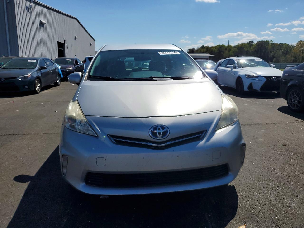 2012 Toyota Prius V Two - Image 5