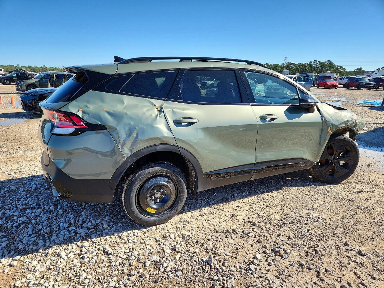 2025 Kia Sportage X-Line - Image 3