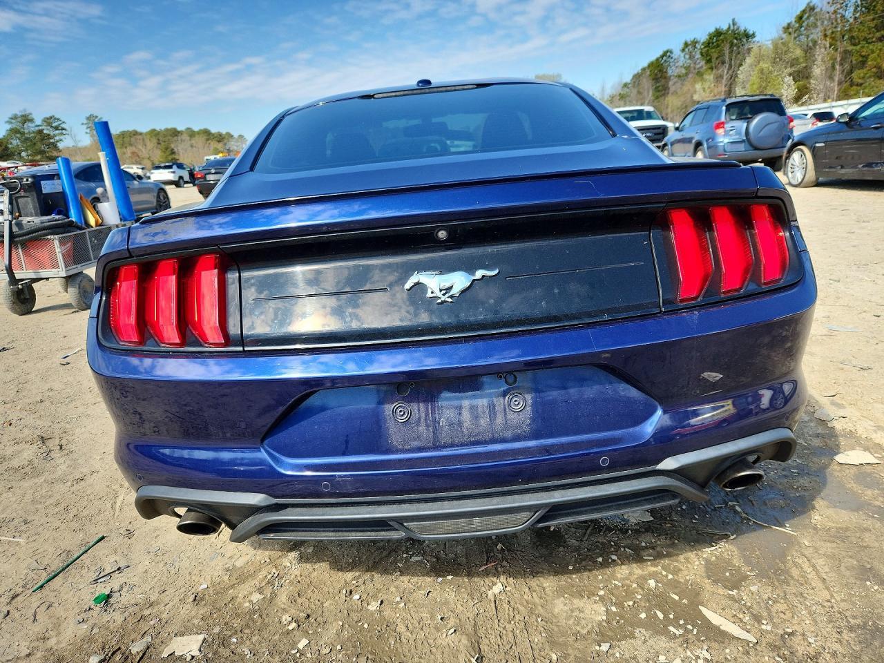 2019 Ford Mustang - Фото 6