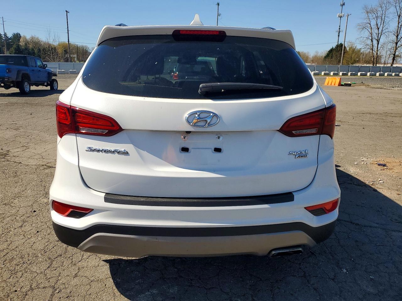 2017 Hyundai Santa Fe Sport 2.4L - Фото 6