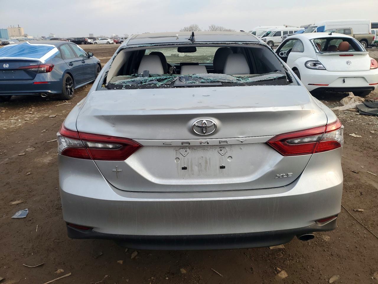 2023 Toyota Camry Xle - Image 6