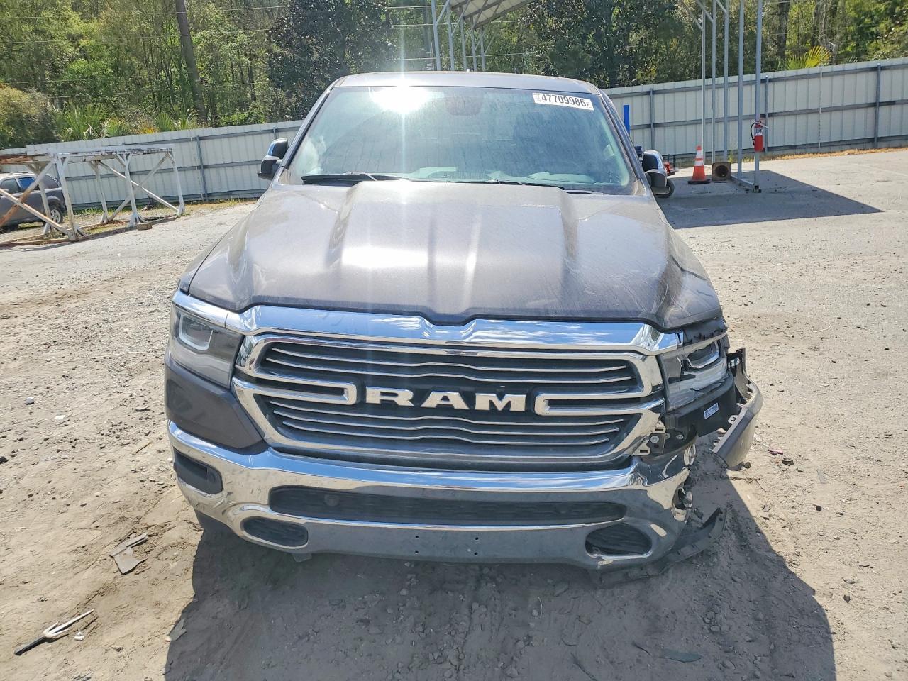 2019 Ram 1500 Laramie - Фото 5