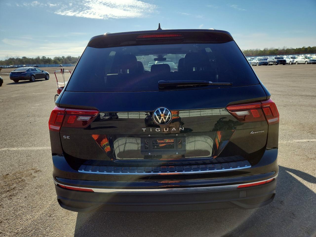 2024 Volkswagen Tiguan Se - Фото 6