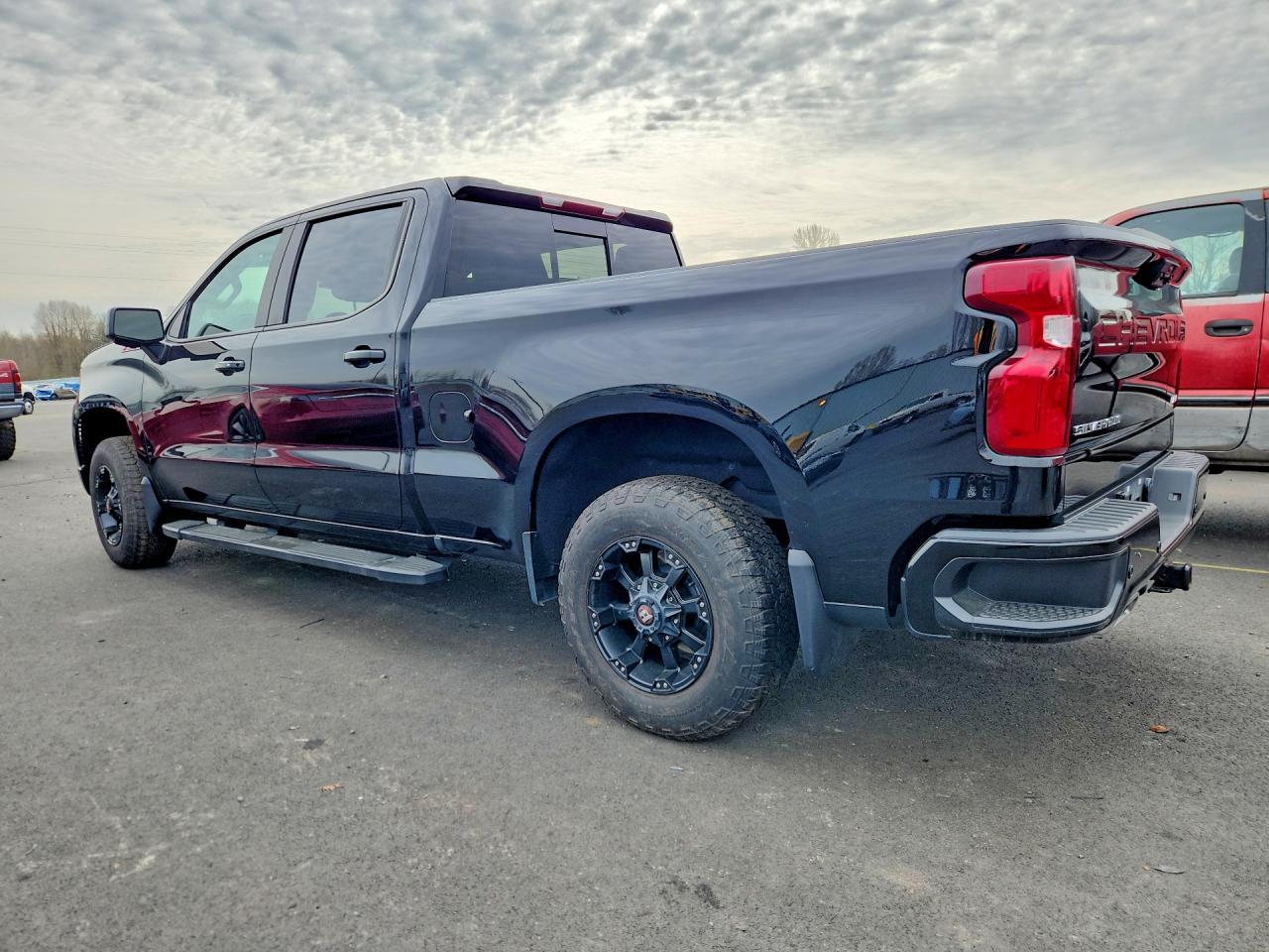2022 Chevrolet Silverado K1500 Rst - Image 2