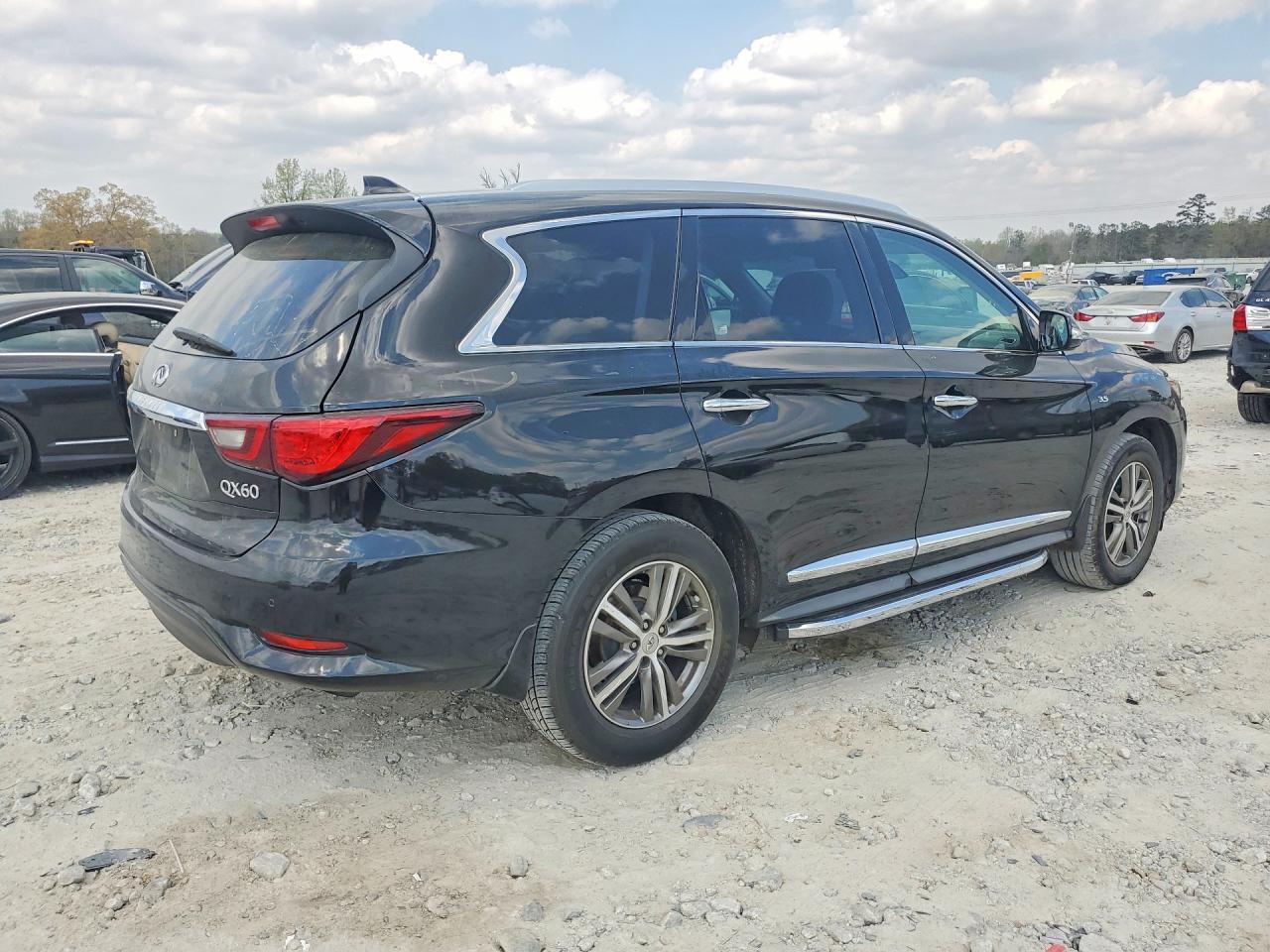 2020 Infiniti Qx60 - Image 3