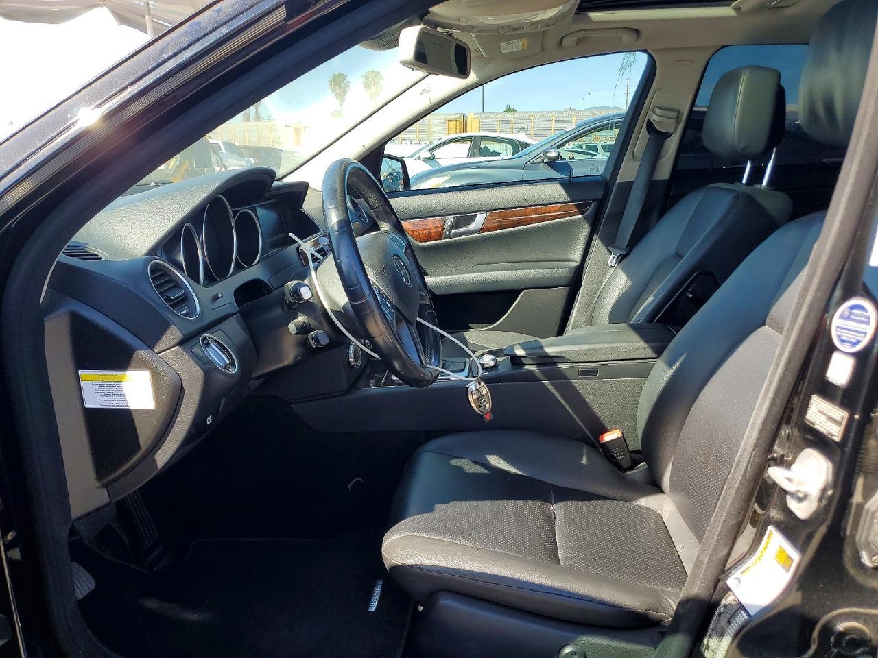 2013 Mercedes-Benz C 300 4Matic - Фото 7