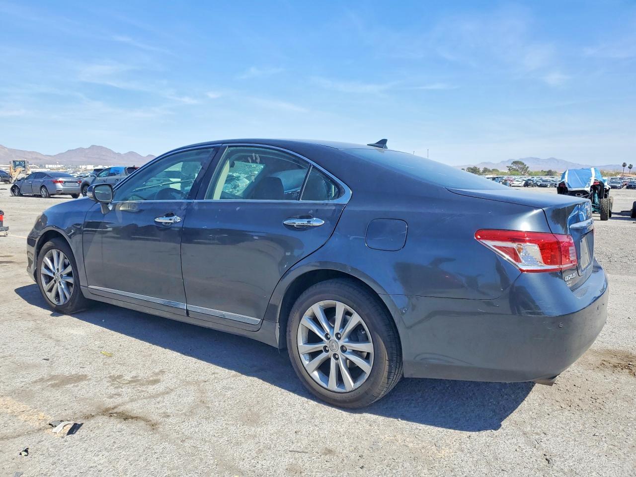 2010 Lexus Es 350 Base - Фото 2