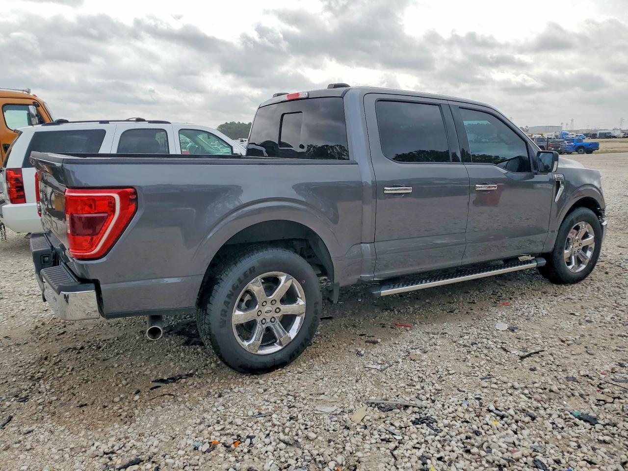 2023 Ford F150 Supercrew - Фото 3