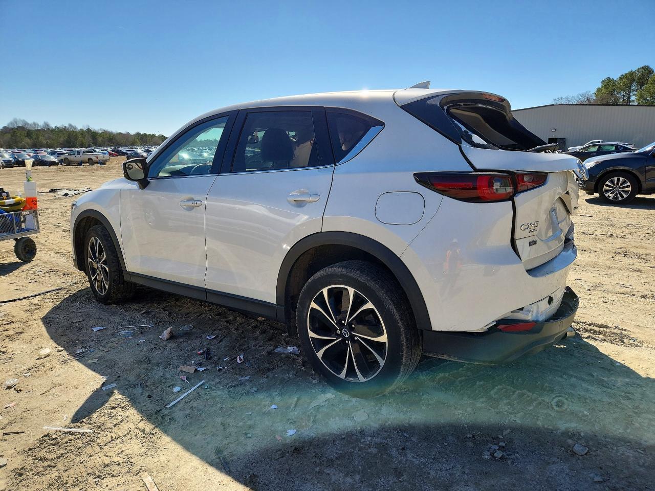2023 Mazda Cx-5 Premium - Image 2