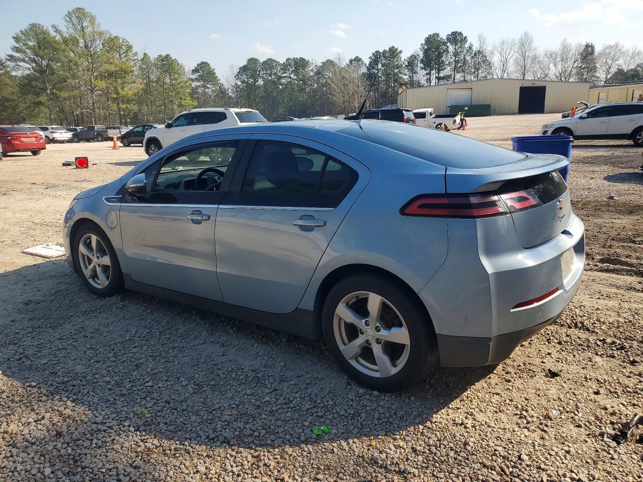 2013 Chevrolet Volt - Фото 2