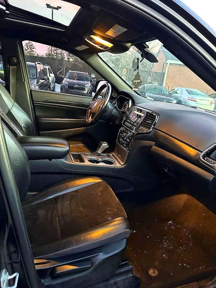 2021 Jeep Grand Cherokee Laredo - Фото 5