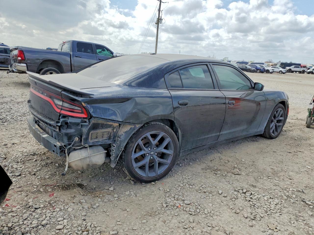 2019 Dodge Charger Sxt - Image 3