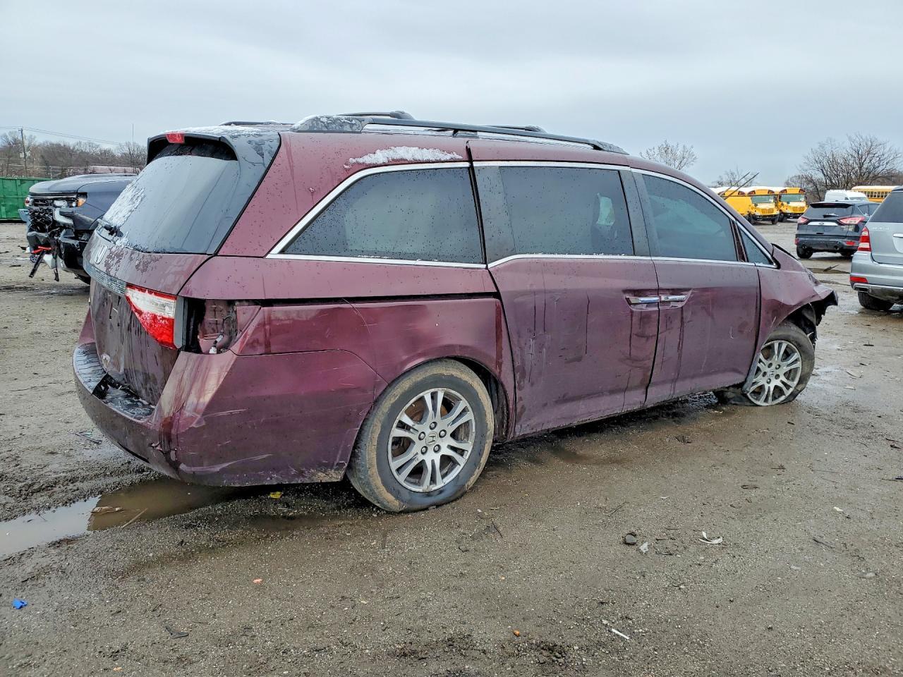 2011 Honda Odyssey - Фото 3