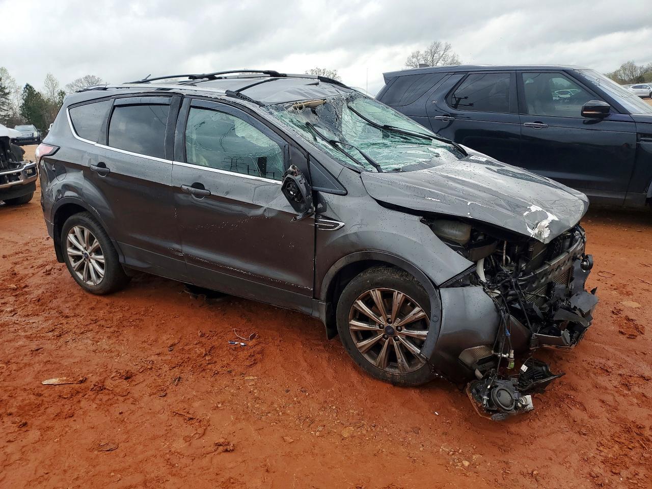 2018 Ford Escape Titanium - Image 4