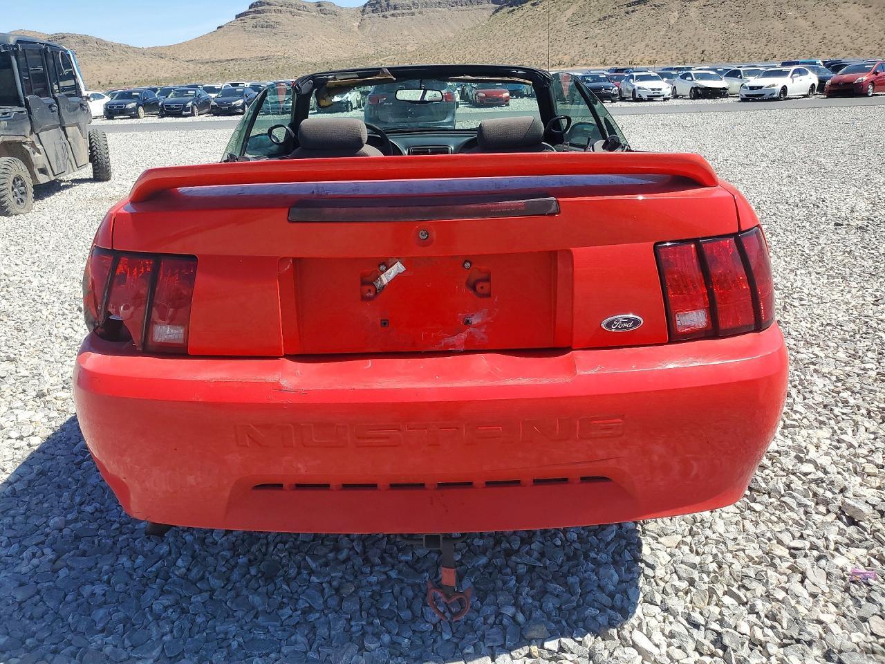 2000 Ford Mustang - Image 6