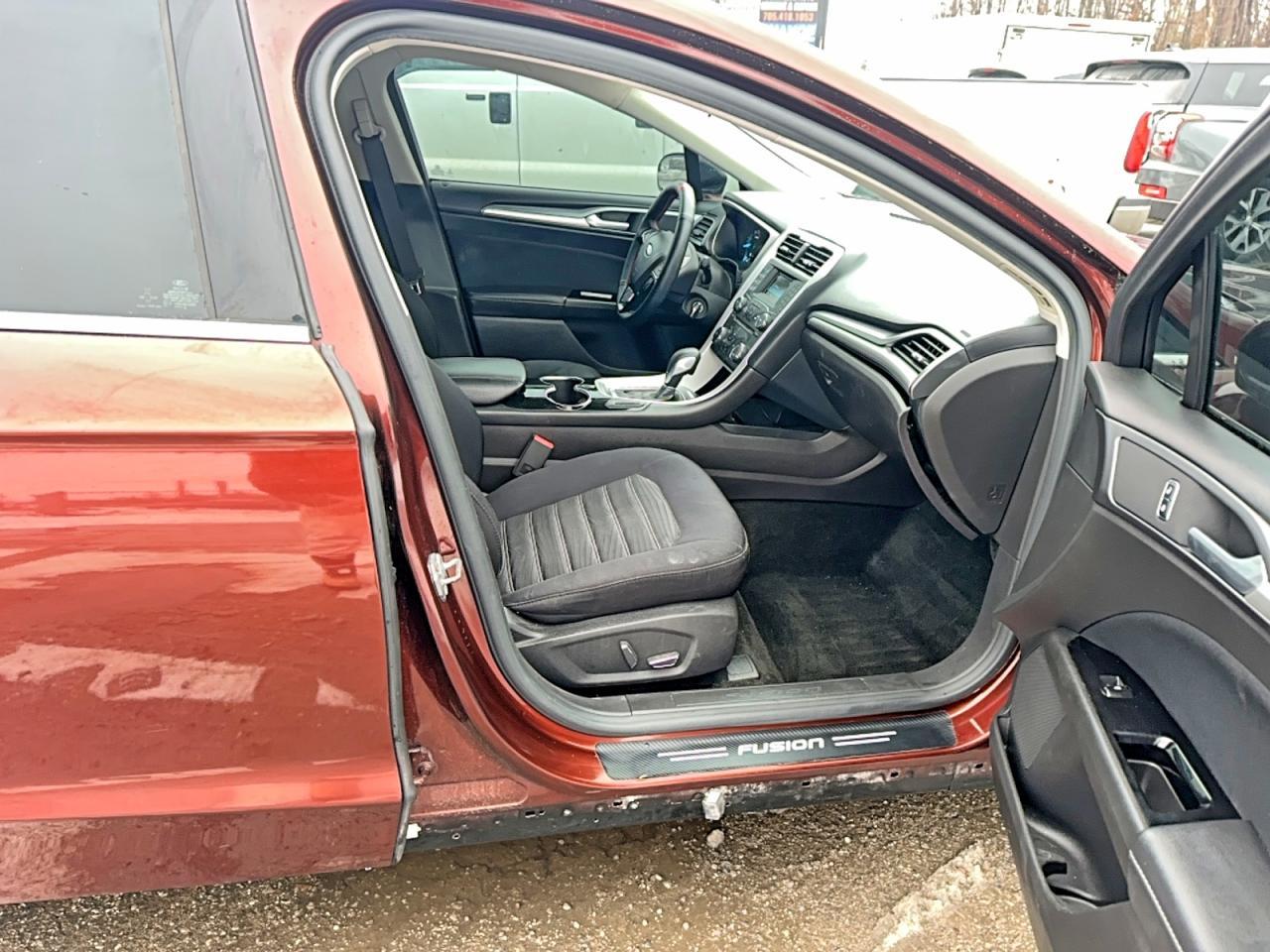 2016 Ford Fusion Se - Image 5