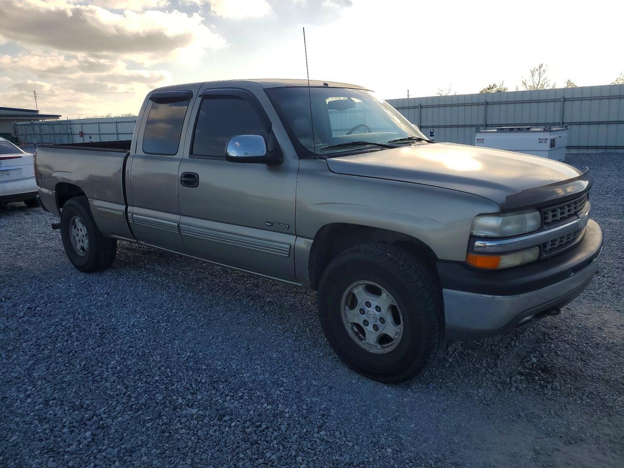 2000 Chevrolet Silverado K1500 - Фото 4